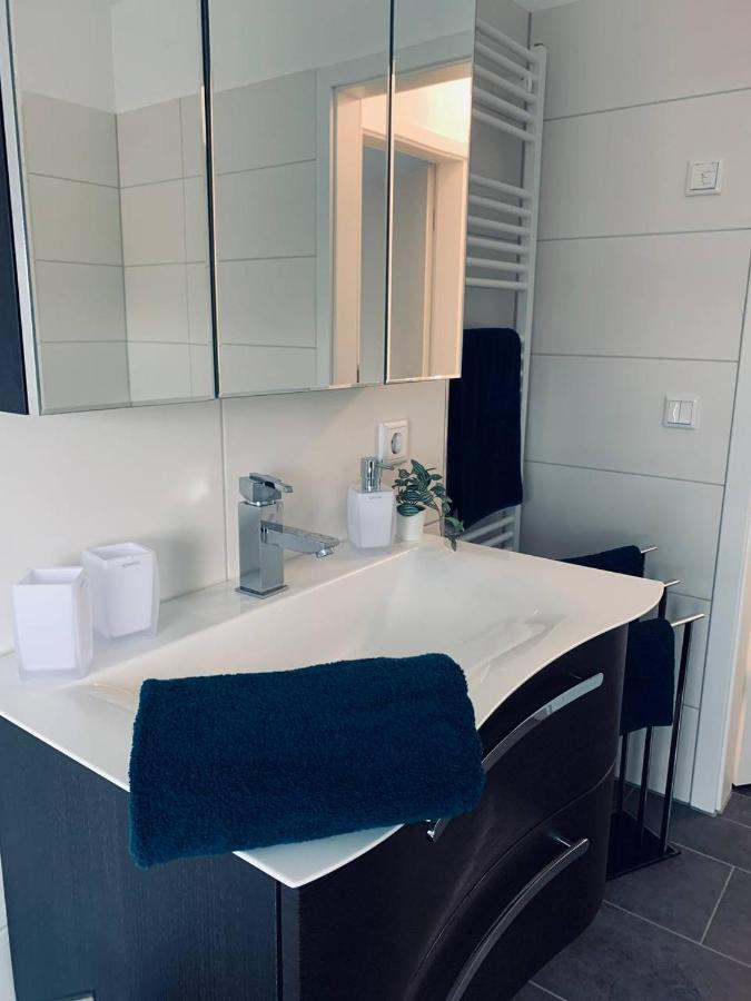 Apartment Mit Penthouse Charakter In Dresden Exterior foto